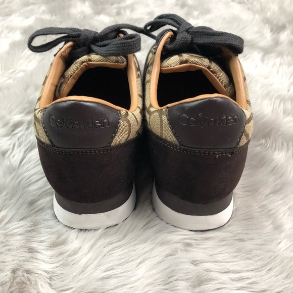 Calvin Klein tennis shoes - Picture 4 of 5